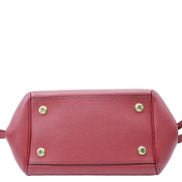 Louis Vuitton  Milla PM Veau Nuage Leather Shoulder Bag Red - Picture 10 of 14